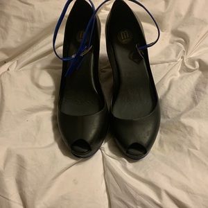 Melissa wedges